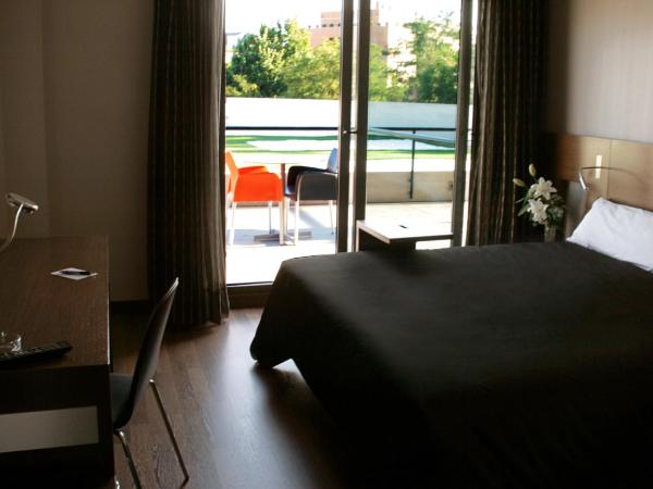 TaCH Madrid Airport : photo 7 de la chambre chambre double ou lits jumeaux