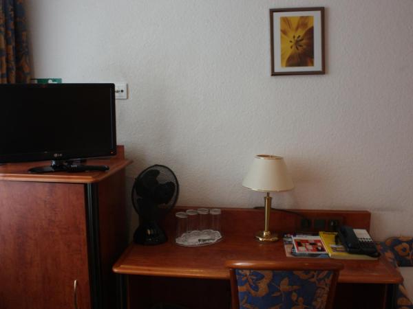 Hotel Zeil : photo 6 de la chambre chambre triple standard