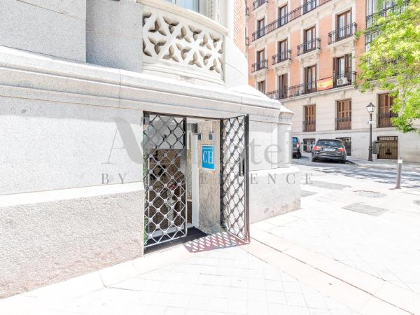 AYZ Juan de Mena - Auto check-in property : photo 6 de la chambre chambre de luxe avec salle de bains privative