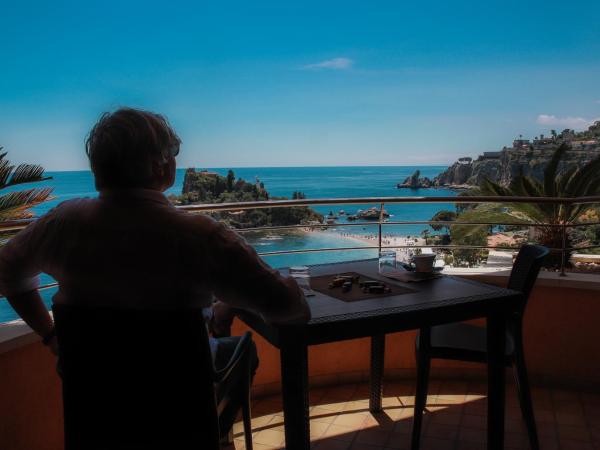 Taormina Panoramic Hotel : photo 7 de la chambre chambre triple - vue sur mer