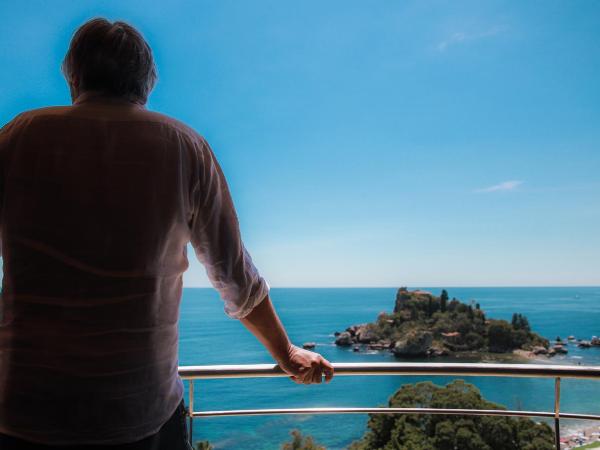 Taormina Panoramic Hotel : photo 8 de la chambre chambre triple - vue sur mer