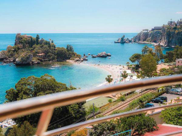 Taormina Panoramic Hotel : photo 9 de la chambre chambre triple - vue sur mer