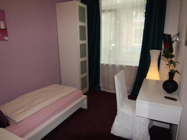 Hotel Heddernheimer Hof : photo 2 de la chambre chambre simple Économique