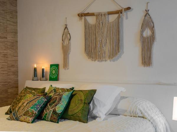 Lotus Beach Hotel - Adults Only : photo 10 de la chambre suite avec piscine privée