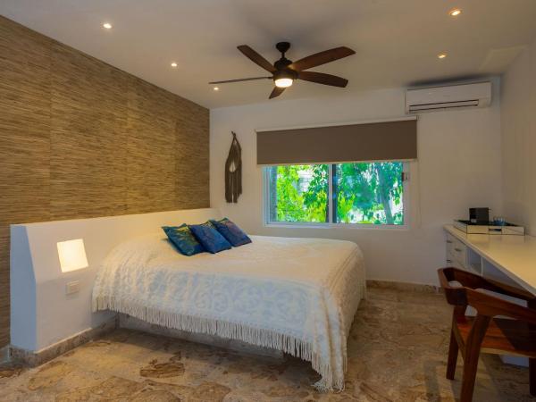 Lotus Beach Hotel - Adults Only : photo 3 de la chambre suite avec bain à remous - vue partielle sur océan