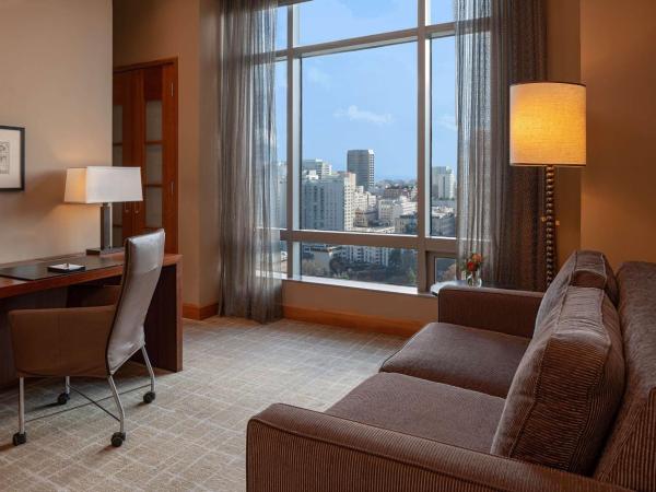 Grand Hyatt Seattle : photo 3 de la chambre chambre d'angle lit king-size de luxe