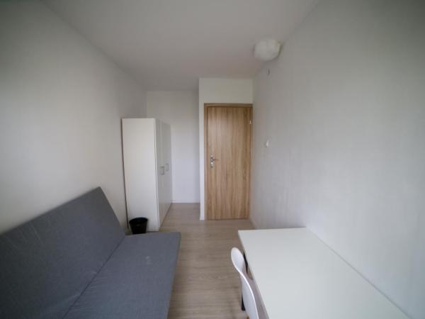 Pokoje blisko Starego Miasta - rooms for rent : photo 6 de la chambre chambre double