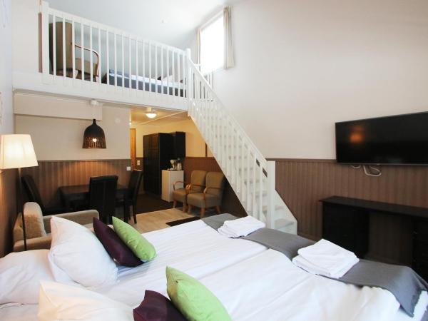 Hotel Hullu Poro : photo 1 de la chambre chambre familiale avec sauna