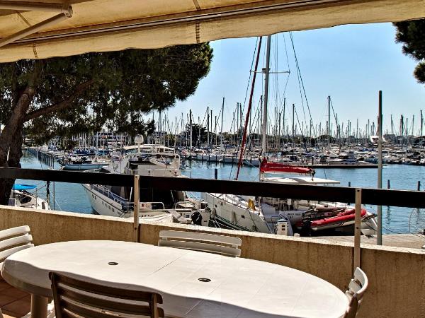 Rivages d'Ulysse Port Camargue : photo 2 de la chambre appartement 2 chambres (6 adultes)