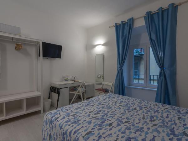 Ca' da Sirio : photo 6 de la chambre chambre double ou lits jumeaux avec salle de bains privative
