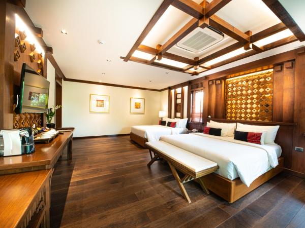Phra Singh Village : photo 10 de la chambre grande suite familiale avec balcon