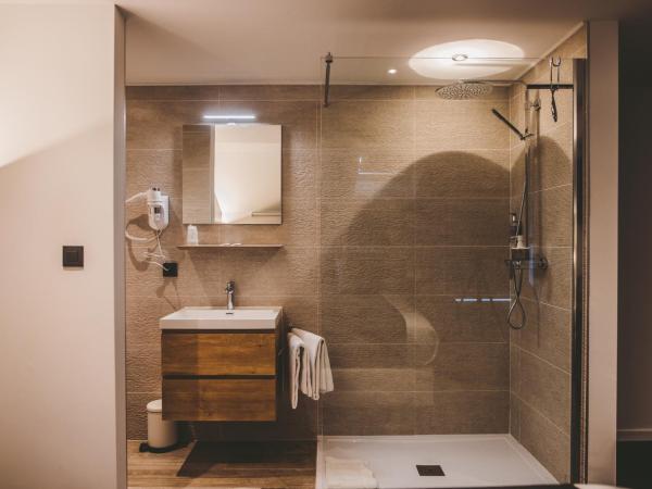 Hôtel Hors-Château - Liège Centre Historique : photo 7 de la chambre chambre double deluxe