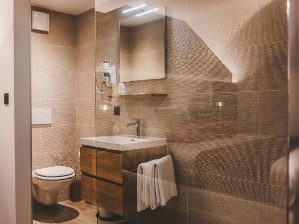 Hôtel Hors-Château - Liège Centre Historique : photo 6 de la chambre chambre double deluxe