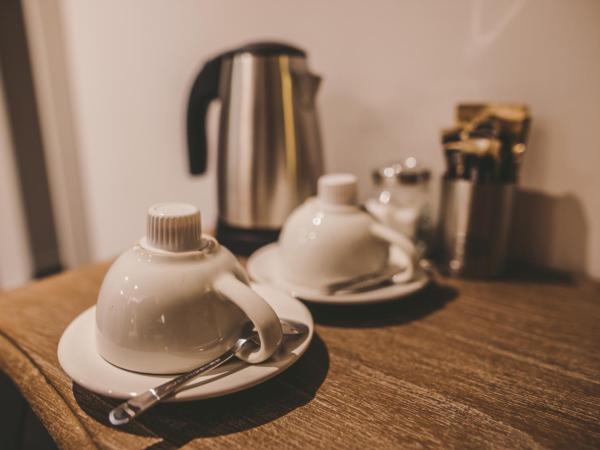 Hôtel Hors-Château - Liège Centre Historique : photo 8 de la chambre chambre double standard