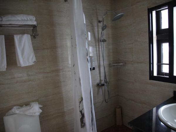 Shanghai Fish Inn Bund : photo 4 de la chambre petite chambre double