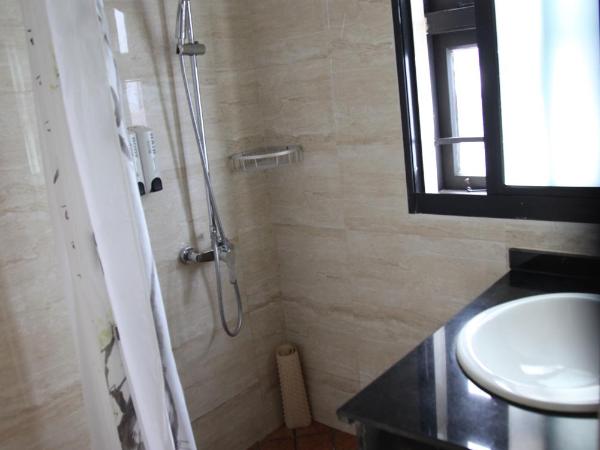 Shanghai Fish Inn Bund : photo 5 de la chambre petite chambre double