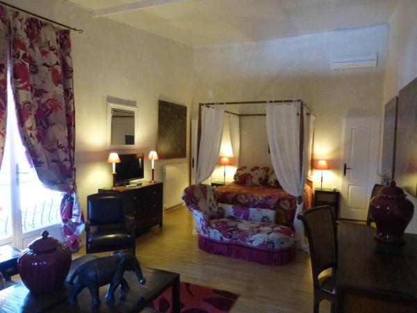 Mas de la Chapelle : photo 2 de la chambre chambre quadruple premium