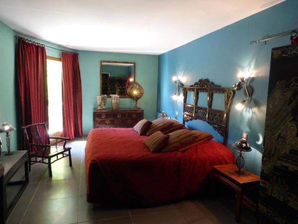 Mas de la Chapelle : photo 3 de la chambre chambre quadruple deluxe