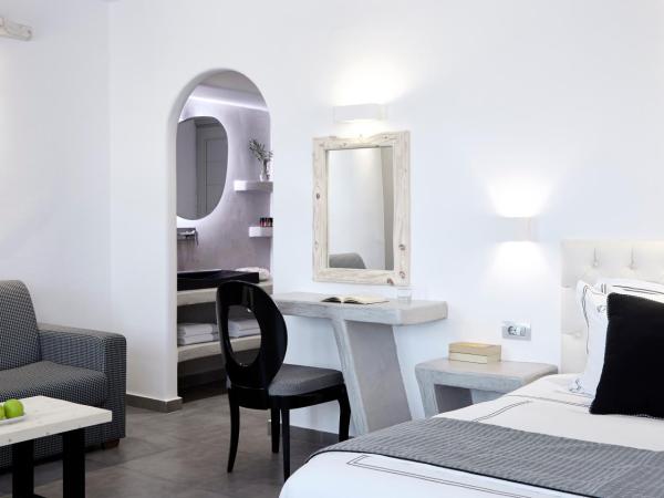 Kalisti Hotel & Suites : photo 9 de la chambre suite prestige avec balcon privé - vue sur mer - dernier Étage