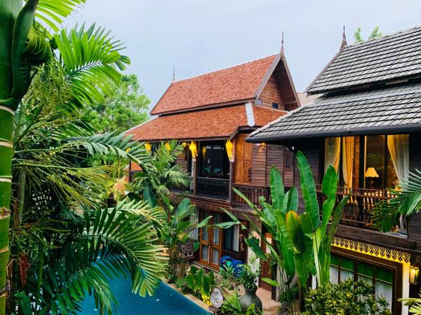 Hongkhao Village : photo 4 de la chambre chambre double avec baignoire spa