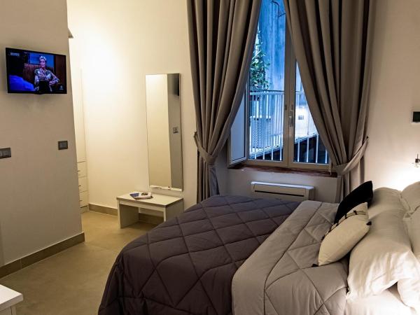 Il Tesoro Smart Suite & SPA : photo 3 de la chambre chambre double avec salle de bains privative