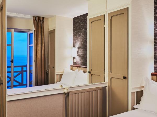 Hôtel Le Beaufort : photo 2 de la chambre petite chambre double - vue sur mer 