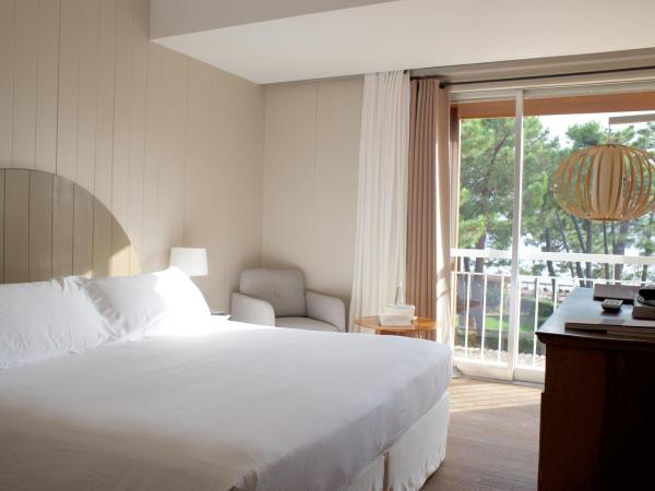 Grand Hôtel De Cala Rossa & Spa Nucca : photo 1 de la chambre chambre double/lits jumeaux standard (2 personnes uniquement)