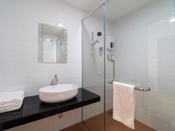 Crystal Garden Hotel (Tasik Selatan) : photo 1 de la chambre chambre lits jumeaux standard