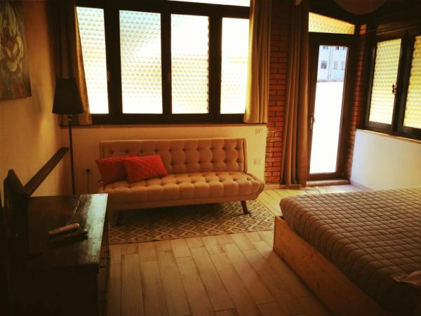 Amelia Apts & Rooms : photo 10 de la chambre appartement avec terrasse