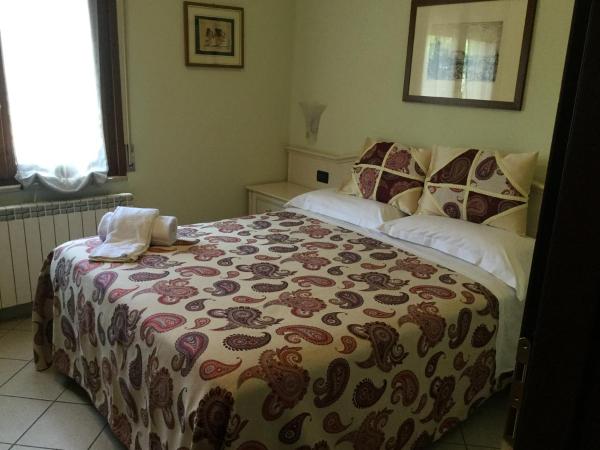 Albergo Il Gufo : photo 2 de la chambre chambre double ou lits jumeaux