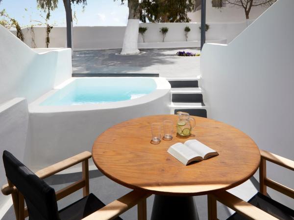 Kalisti Hotel & Suites : photo 7 de la chambre suite premium avec jacuzzi extérieur privé - vue sur jardin