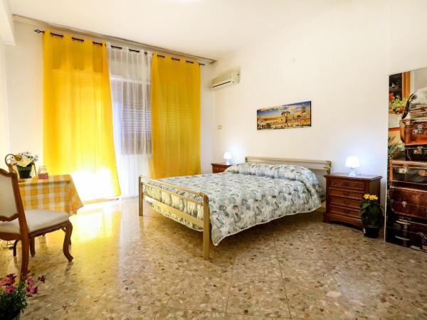 A Casa di Fra' : photo 5 de la chambre chambre double avec salle de bains privative extérieure