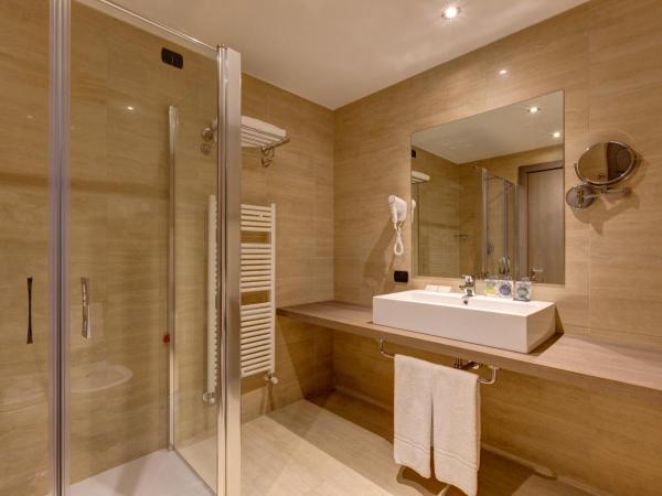 Klima Hotel Milano Fiere : photo 6 de la chambre suite