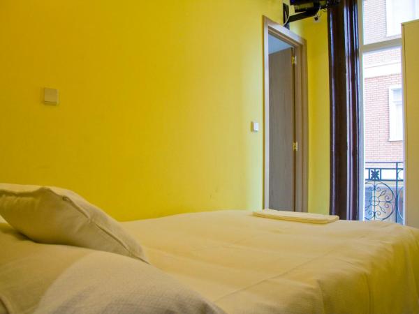 Hostal Abitum Madrid : photo 4 de la chambre chambre double