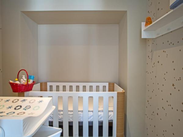 Airotel Stratos Vassilikos Hotel : photo 4 de la chambre chambre bébé