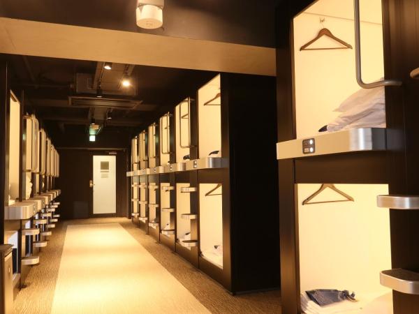 Business Capsule Hotel Lightning Hotel Asakusa : photo 2 de la chambre chambre capsule pour femmes