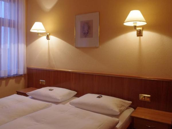 Hotel Merseburger Hof : photo 2 de la chambre chambre double