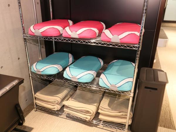 Business Capsule Hotel Lightning Hotel Asakusa : photo 9 de la chambre chambre capsule de luxe pour homme