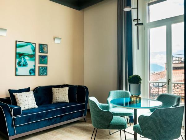 Amadomus Luxury Suites : photo 2 de la chambre suite deluxe