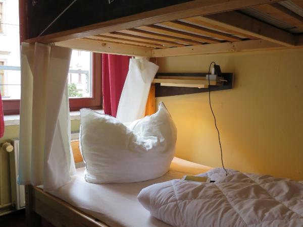 Hostel Lollis Homestay Dresden : photo 5 de la chambre lit dans dortoir de 8 lits 