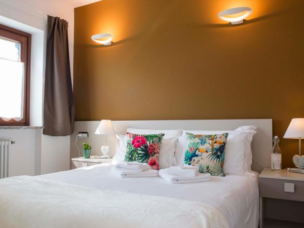 B&B Pousada Rio Aosta-servizi di Bed and breakfast : photo 4 de la chambre chambre double - vue sur jardin