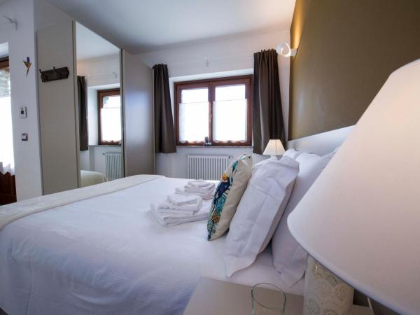 B&B Pousada Rio Aosta-servizi di Bed and breakfast : photo 5 de la chambre chambre double - vue sur jardin