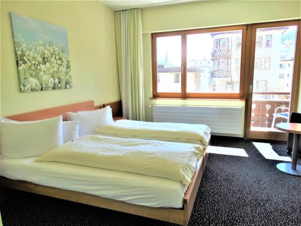 Hotel Bündnerhof : photo 4 de la chambre chambre double supérieure