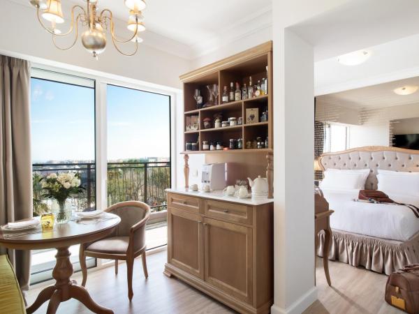 Legacy Gastro Suites : photo 1 de la chambre suite v - vue sur mer