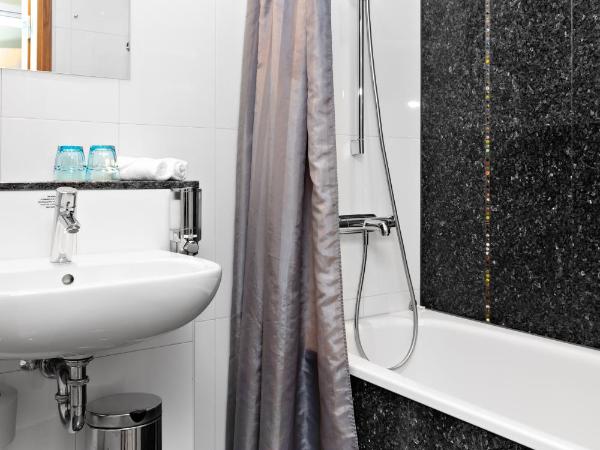 Sure Hotel by Best Western Arena : photo 6 de la chambre chambre familiale