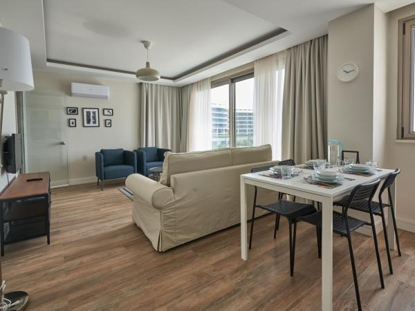 Lara Suite's Apart Hotel : photo 10 de la chambre suite supérieure - vue sur mer