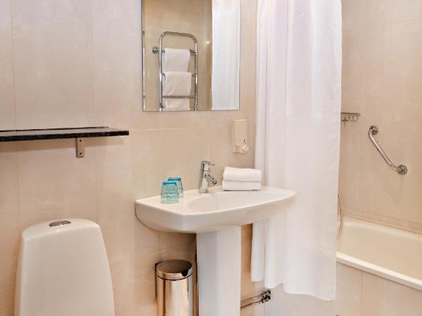 Center Hotel- Sure Hotel by Best Western Center : photo 2 de la chambre chambre lits jumeaux standard