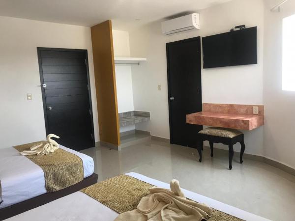 Hotel Maria del Rocio : photo 8 de la chambre chambre deluxe