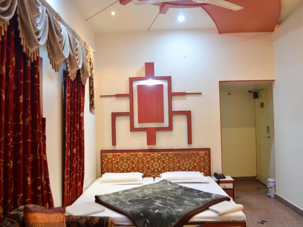 Hotel Kalyan : photo 5 de la chambre chambre double supérieure