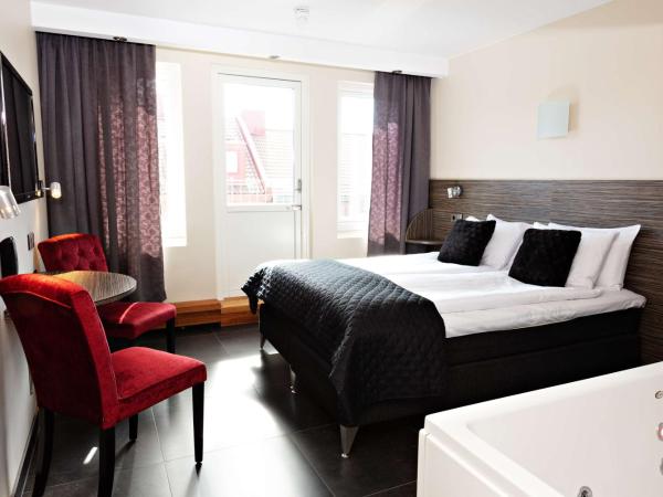 Sure Hotel by Best Western Arena : photo 1 de la chambre deluxe double room with jetted tub